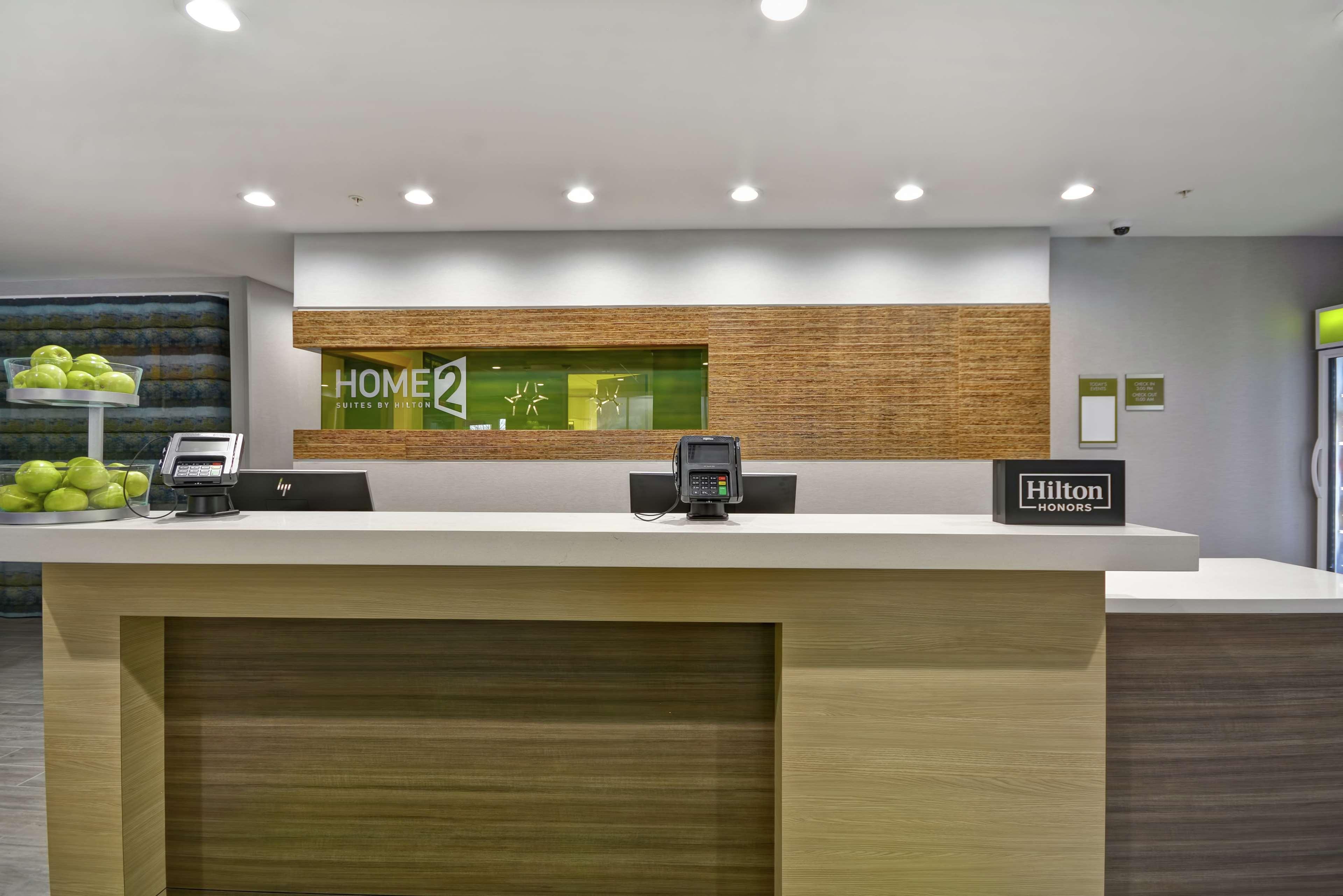 Home2 Suites By Hilton Grand Rapids North Walker Exterior foto