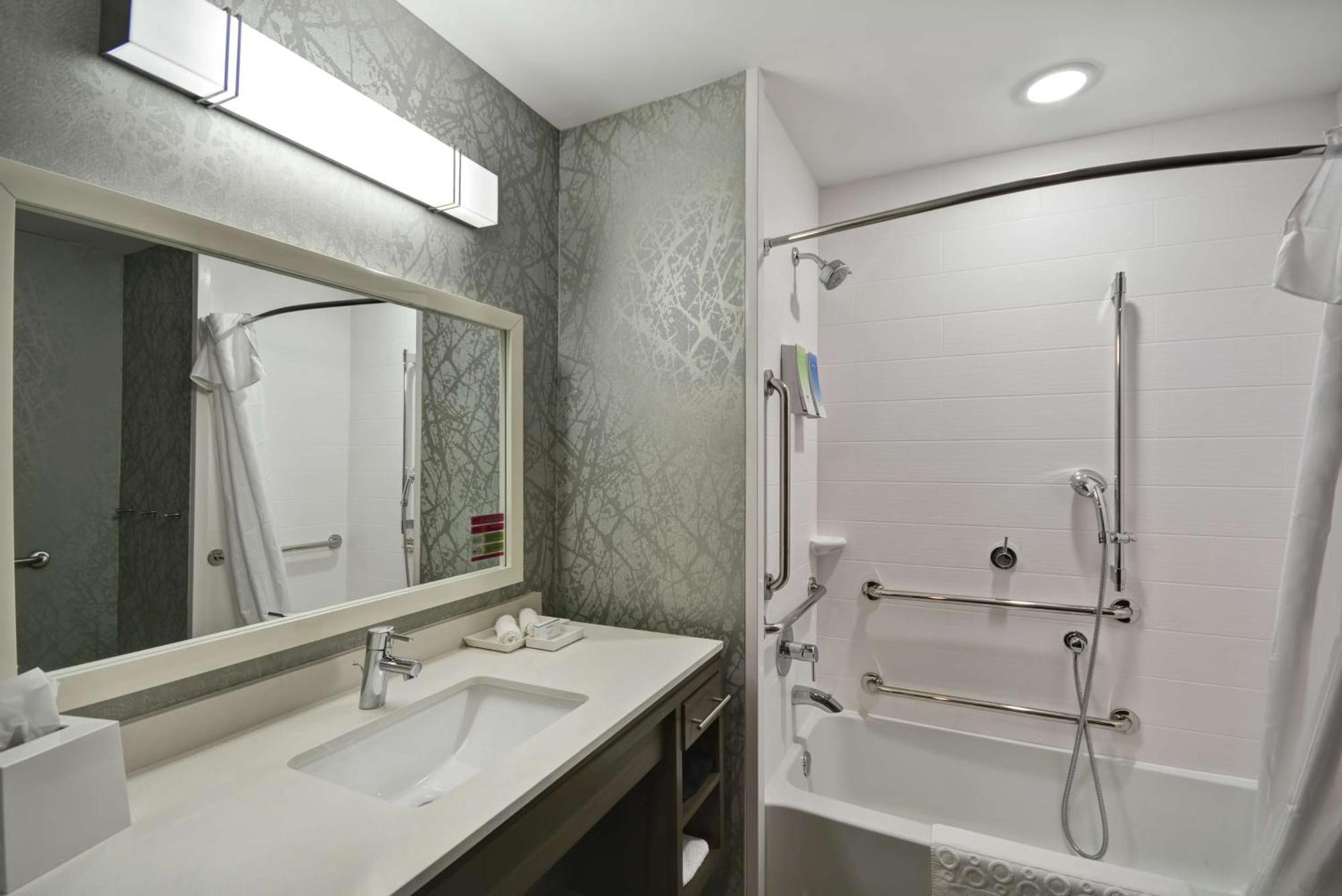 Home2 Suites By Hilton Grand Rapids North Walker Exterior foto
